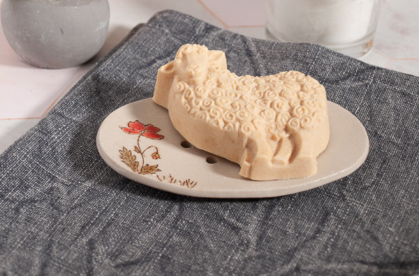Schafmilch & Sheabutter-Seife in Schafsform "Schaumschaf " - Seifenmeister.de