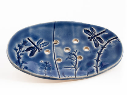 Seifenschale aus Keramik Libelle Grundfarbe blau